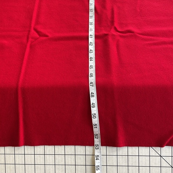 2 fabric remnants, dark red, 100% wool and red and black plaid flannel - Picture 10 of 10